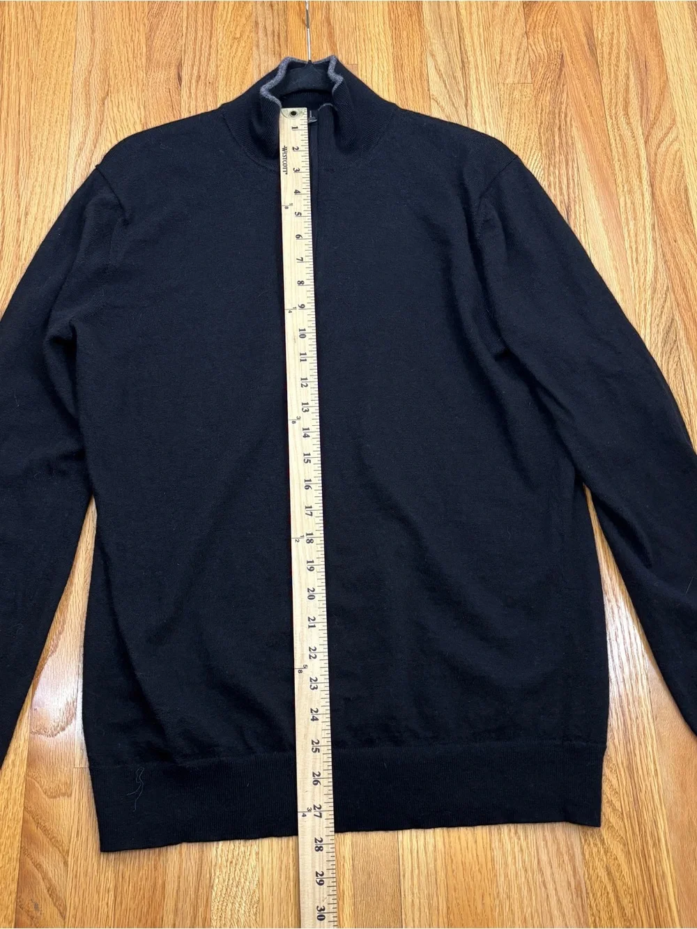 Banana Republic Men’s 100% Merino Wool Baruffa Italian Quarter Zip Sweater